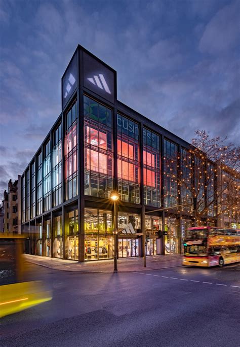 adidas flagship store berlin